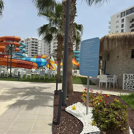 Ceasar Blue Wellness And Apartment Gastria