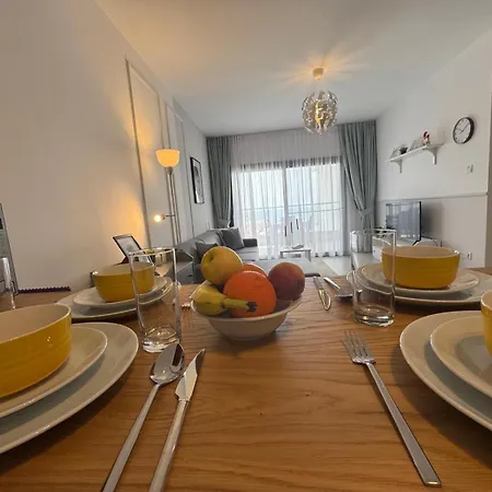 Ceasar Blue Wellness And Apartment Gastria