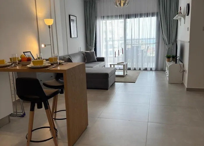 Ceasar Blue Wellness And Apartmán